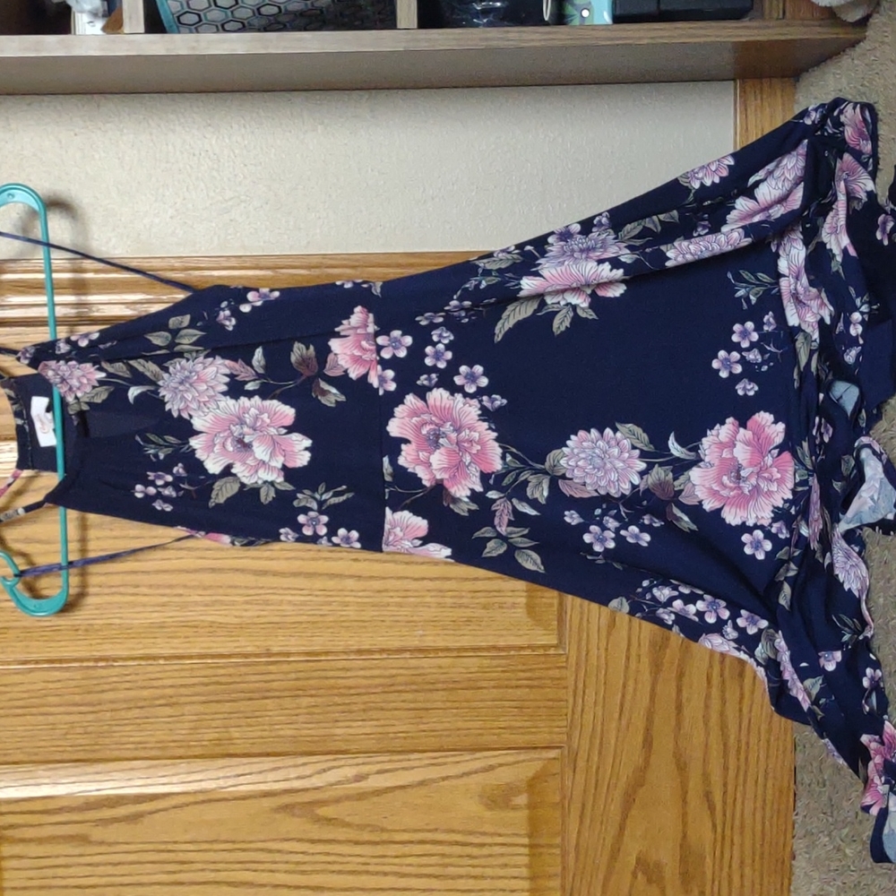 Beautiful Flowy dress